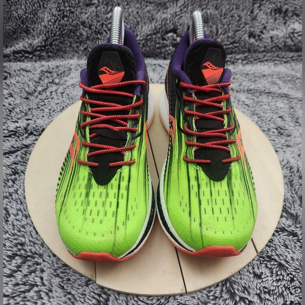 Saucony Endorphin Speed 2 Green Running Shoes Women's Size 7.5 - Picture 3 of 9